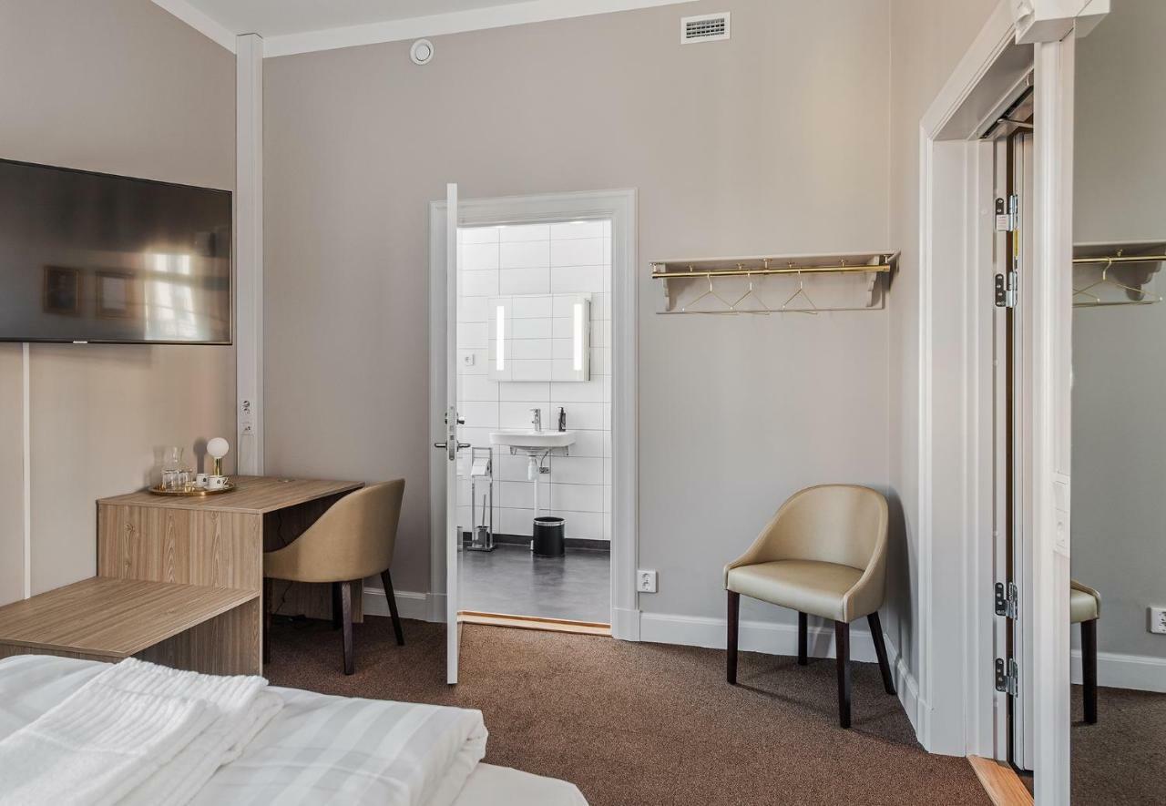 Livgrenadjaermaessen Hotell-Fest-Konferens 林雪平 外观 照片