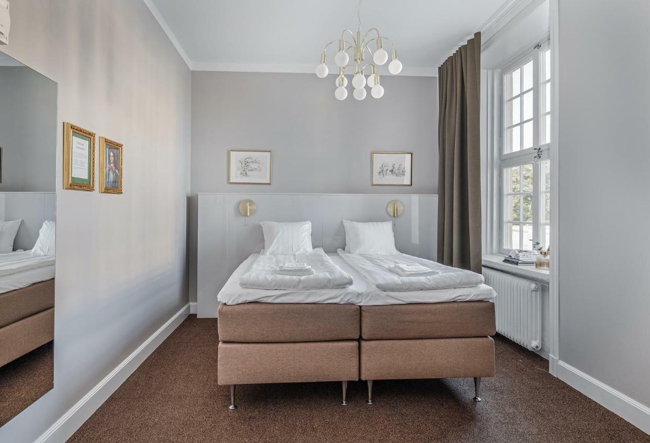 Livgrenadjaermaessen Hotell-Fest-Konferens 林雪平 外观 照片