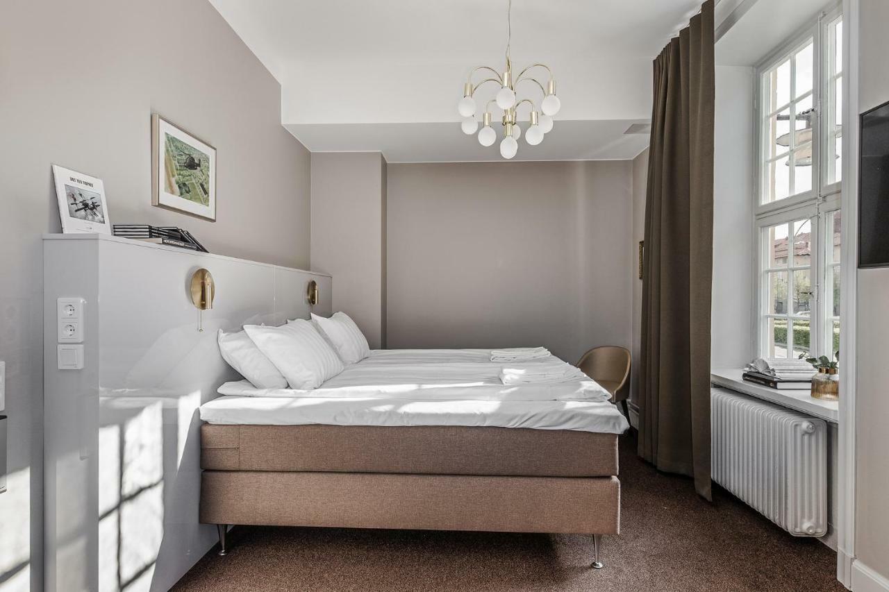 Livgrenadjaermaessen Hotell-Fest-Konferens 林雪平 外观 照片
