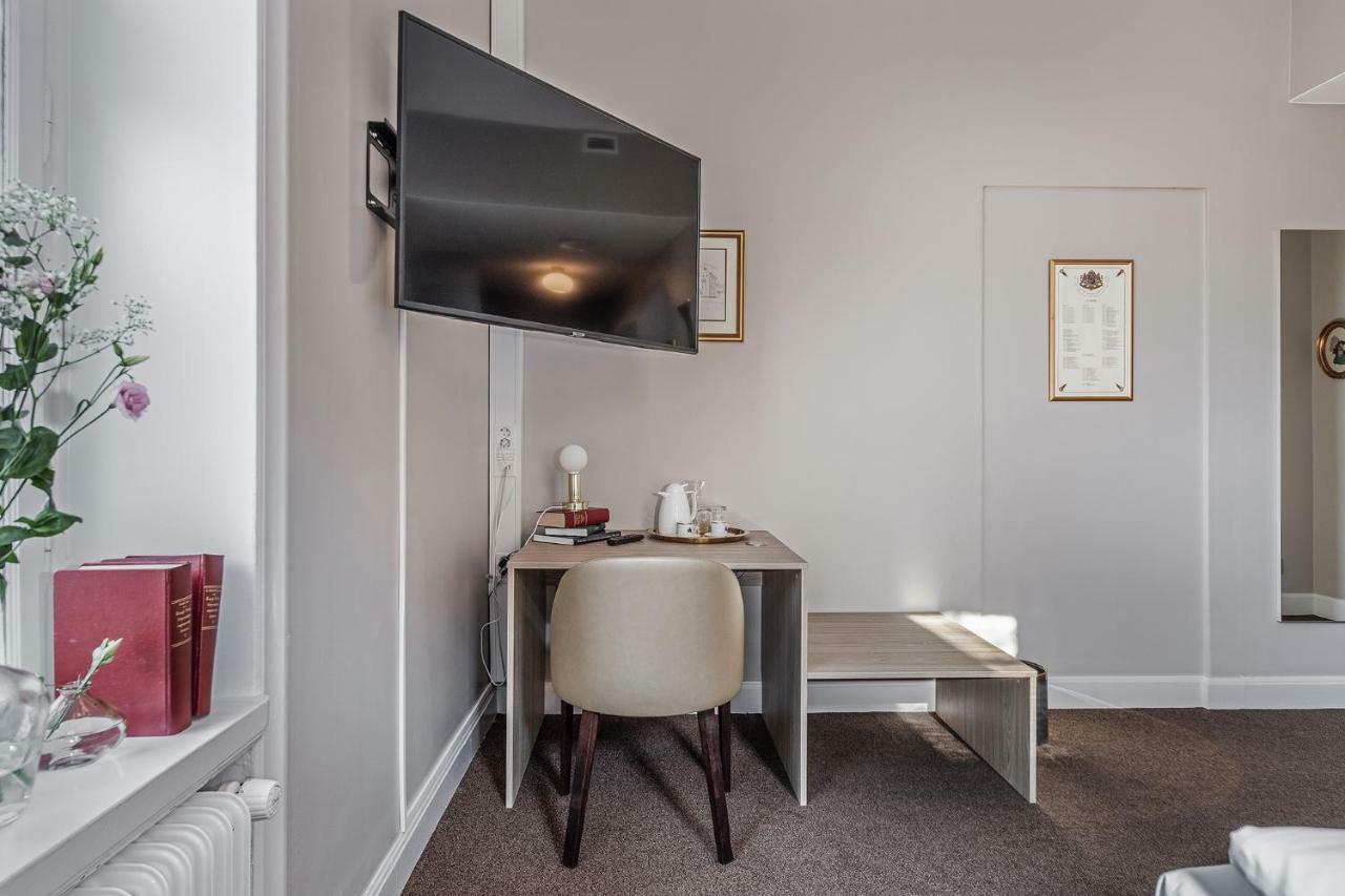 Livgrenadjaermaessen Hotell-Fest-Konferens 林雪平 外观 照片